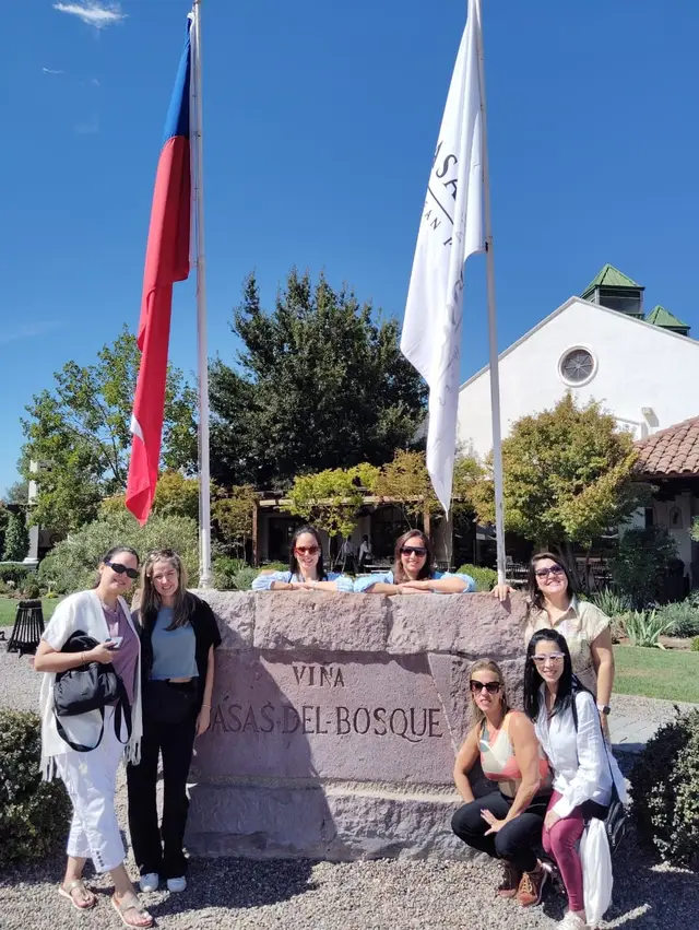 Grupo en la Viña Casas del Bosque, Valle de Casablanca